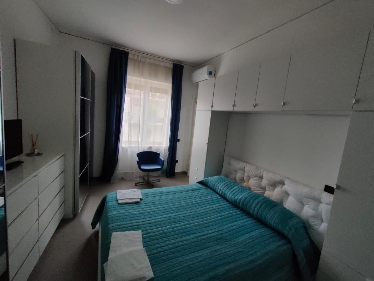 Napoli, Casa Di Jo Al Vomero Apartment Naples